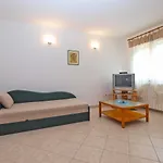 Alma 1600 *